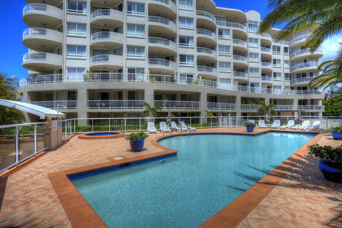 Kirra Beach Apartments - Winery Find 21