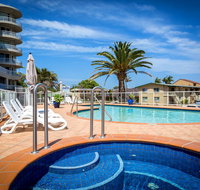 Kirra Beach Apartments - Winery Find