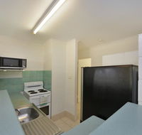 Lychee Tree Holiday Apartments - Winery Find