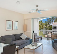 5231 BEACH CLUB PENTHOUSE - Winery Find