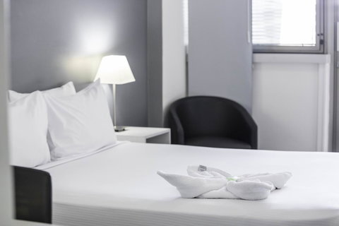 George Williams Hotel - Winery Find 13