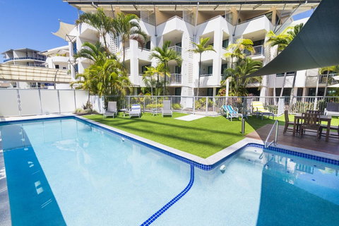 Beach Club Resort Mooloolaba - Winery Find 5