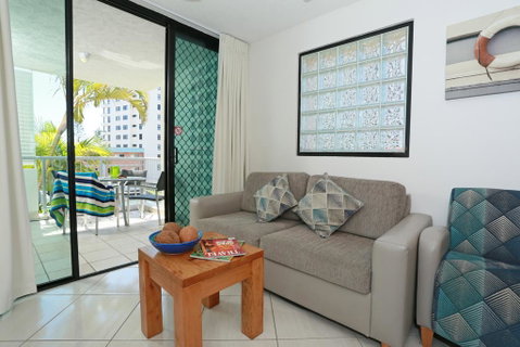Beach Club Resort Mooloolaba - Winery Find 20