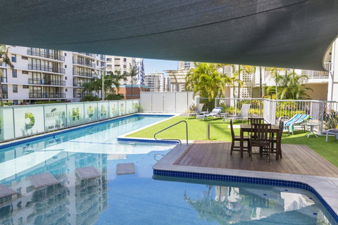 Beach Club Resort Mooloolaba - Winery Find 31