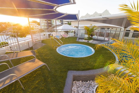 Beach Club Resort Mooloolaba - Winery Find 38