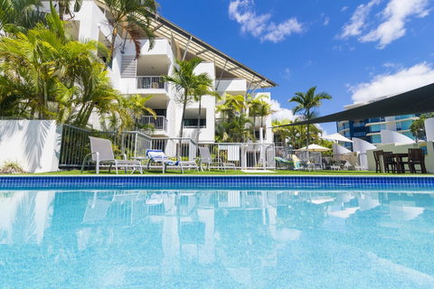 Beach Club Resort Mooloolaba - Winery Find 0