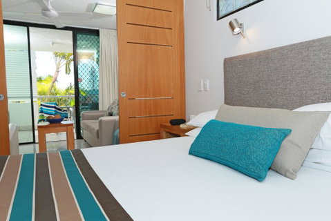Beach Club Resort Mooloolaba - Winery Find 23
