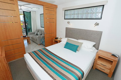 Beach Club Resort Mooloolaba - Winery Find 24