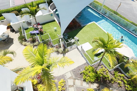 Beach Club Resort Mooloolaba - Winery Find 43