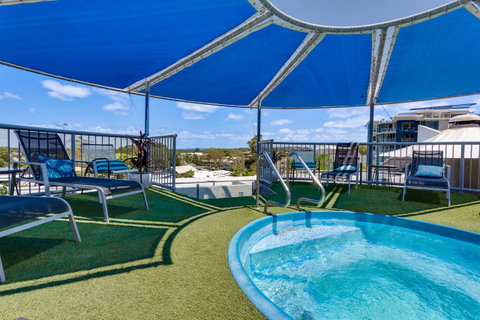 Beach Club Resort Mooloolaba - Winery Find 3