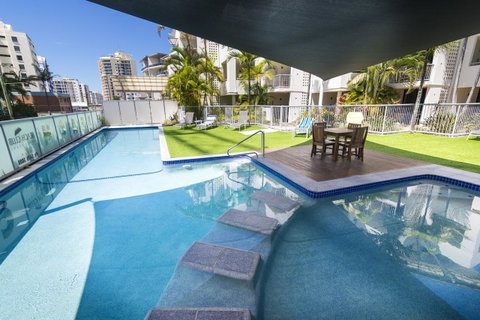 Beach Club Resort Mooloolaba - Winery Find 32