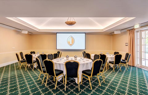 InterContinental Sanctuary Cove Resort, An IHG Hotel - Winery Find 10