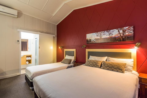 Downs Motel - Winery Find 14