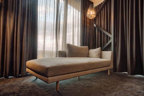 Eatons Hill Hotel - Winery Find 13