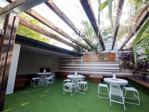 Eatons Hill Hotel - Winery Find 39