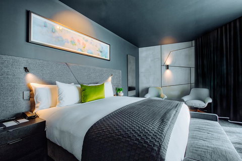 Eatons Hill Hotel - Winery Find 3