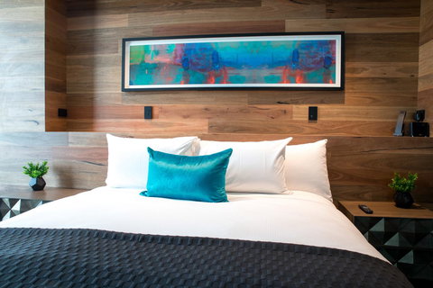 Eatons Hill Hotel - Winery Find 25