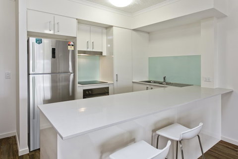 Arise Princess Regent Apartments - Winery Find 5