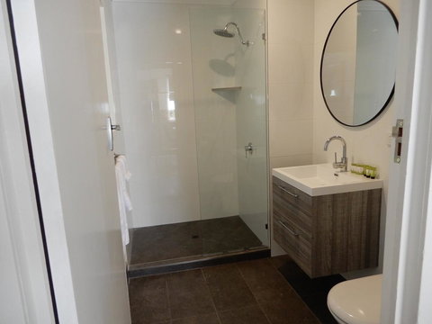 Malanda Manor Guesthouse - Winery Find 5