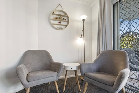 Dockside Apartments Mooloolaba - Winery Find 6