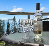Malibu Apartments - Winery Find