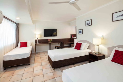 Hides Hotel - Winery Find 8