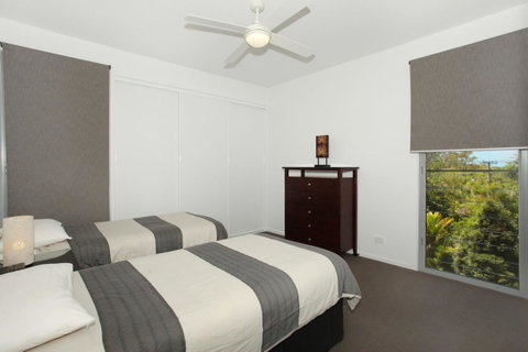 224 Centenary Heights Road Coolum Beach, 500 Dollar Bond, Linen Included - Winery Find 8