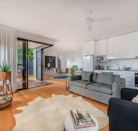 Sam's Buderim Mountain Guest House - Winery Find