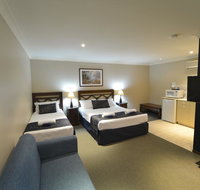 Wattle Grove Motel - Winery Find