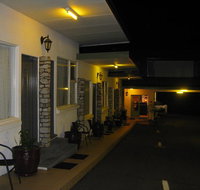 White Manor Motel - Winery Find