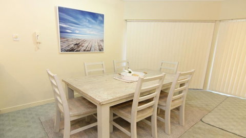 Whitesands G2 - Main Beach Location - Winery Find 3