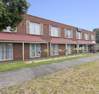William Dutton Motel - Winery Find