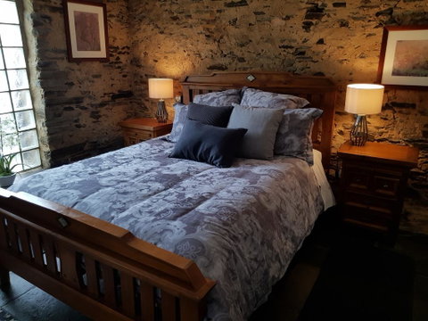 William Hunt's Retreat - Redwood Studio - Winery Find 2
