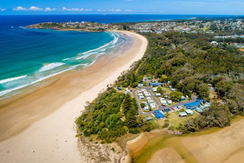 Woolgoolga Lakeside Holiday Park - Winery Find 0