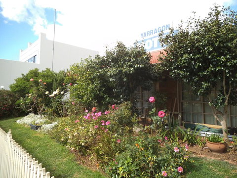 Yarragon Motel - Winery Find 1