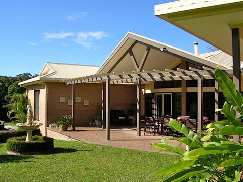Yarrahapinni Homestead - Winery Find 0