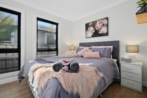 Zoo Villas : Villa Zebra - Central Wynyard - Winery Find 3
