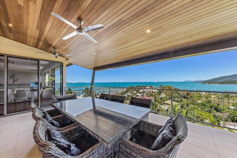 15 Kara - Luxurious Home With Million Dollar Views - Winery Find 3