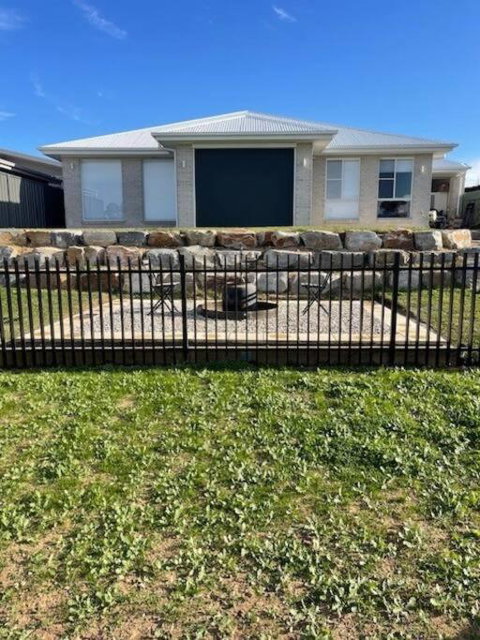 9 Pelican Court, Woodlane - Winery Find 0