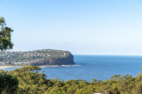 Aarini Cottage - The Ultimate Beachside Escape! - Winery Find 2