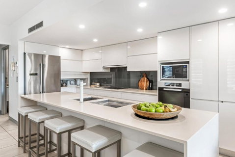 Alex Beach House - Winery Find 2