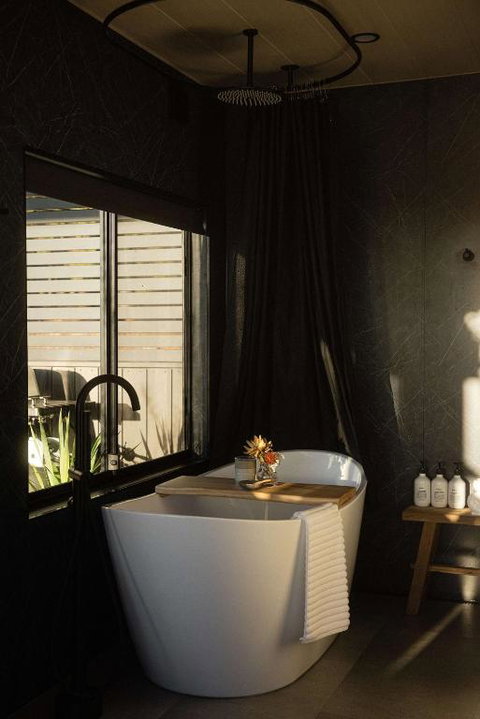 Alisa The Tiny Cabin In Busselton - Winery Find 3