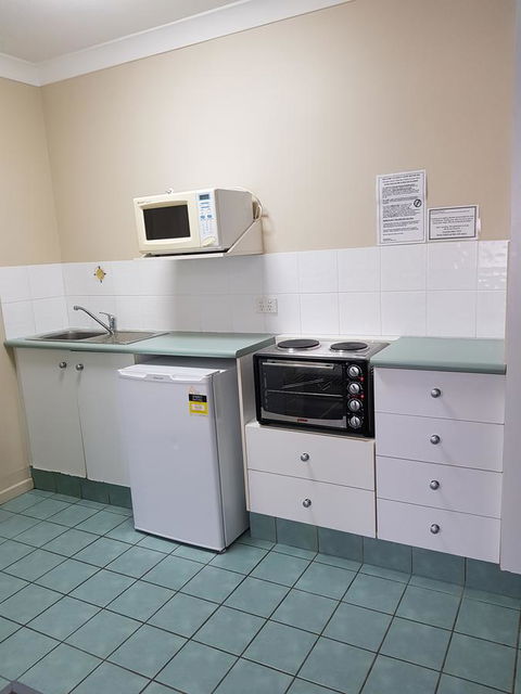 Southport Motel & Apartments - Winery Find 15