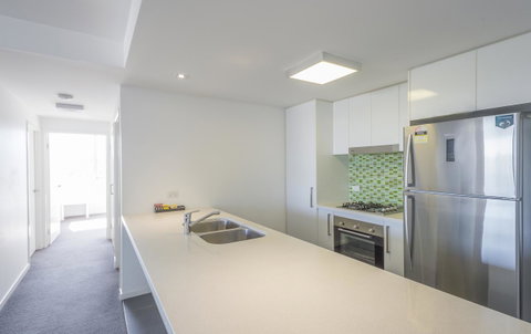 Eastwood Apartments - Winery Find 16