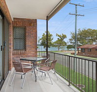 WaterviewsPool Wifi its all here - Welsby Pde Bongaree - Winery Find