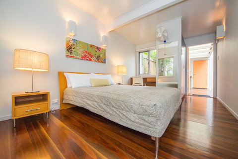 Allure Stradbroke Resort - Winery Find 14
