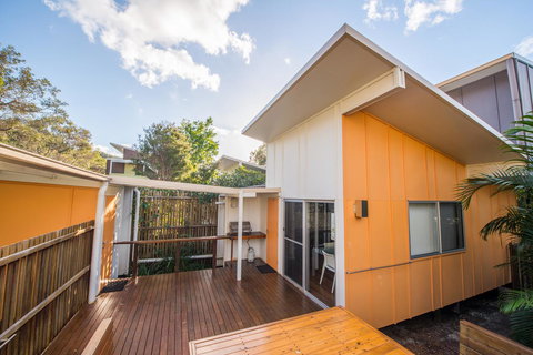 Allure Stradbroke Resort - Winery Find 9