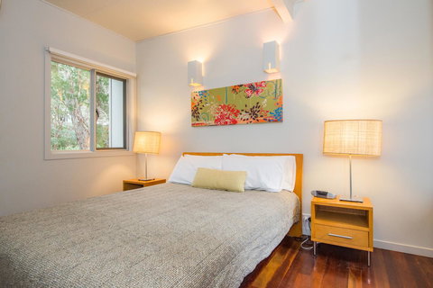Allure Stradbroke Resort - Winery Find 29