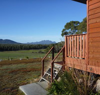 Yakkalla Holiday Cottage - Winery Find