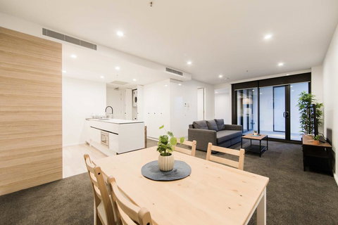 Highgate CBD Apartment - Winery Find 3